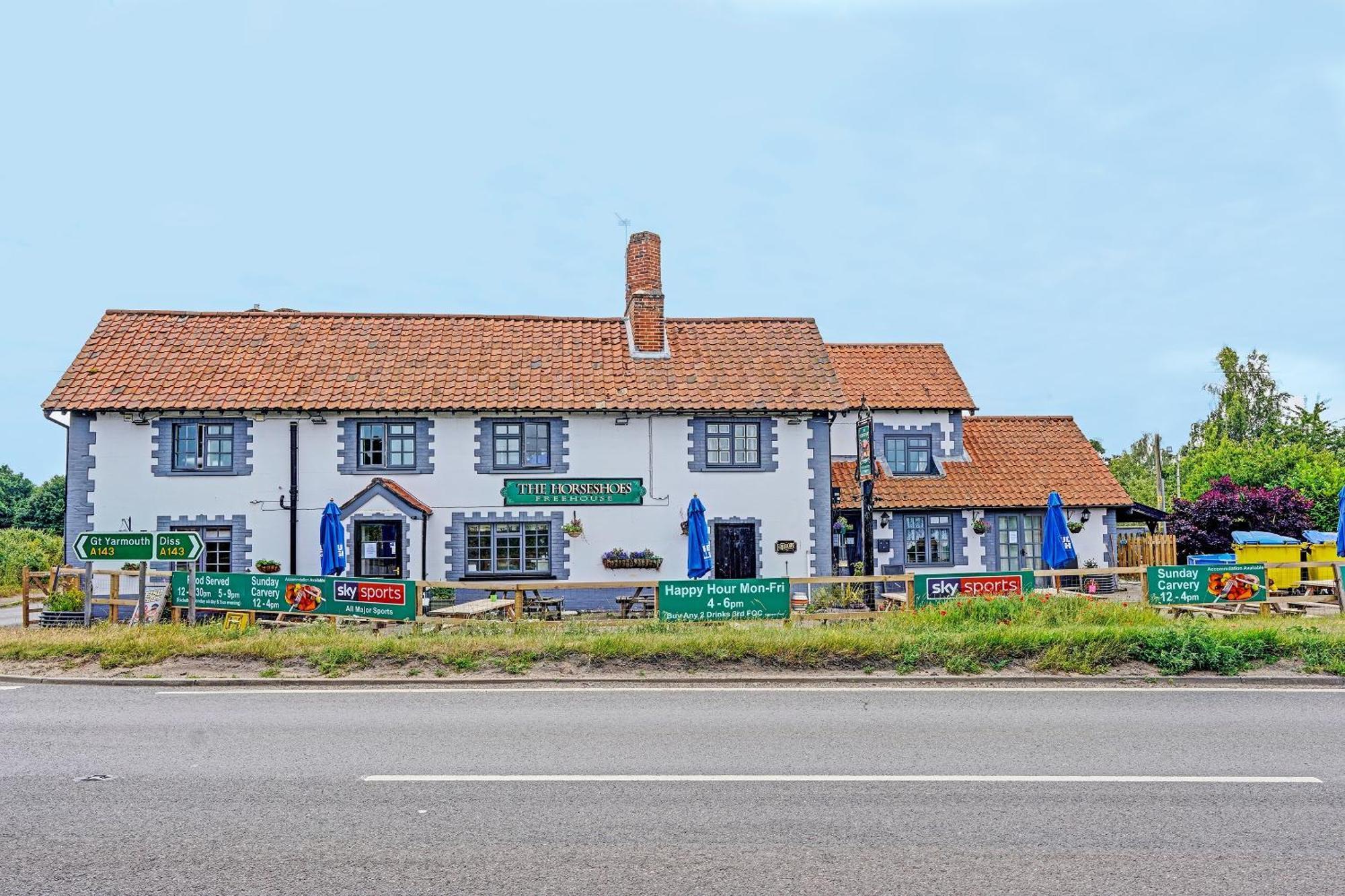 Oyo The Billingford Horseshoes 3*